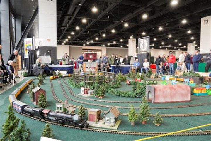 2022 Annual Train Show | Macaroni KID Lincoln
