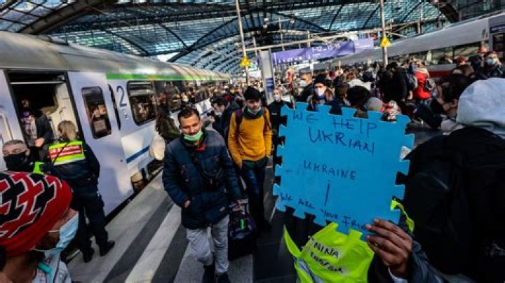 A Gay Dating App is Helping to House Queer People Fleeing Ukraine