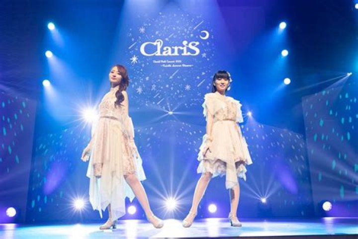 ClariSのアリスの現在と復帰。卒業理由は学業。ｶﾚﾝと同じ人?ｸﾗﾗは素顔公表
