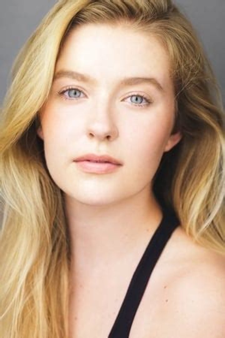 Kennedy McMann Movies and TV Shows, Age, Height, Husband, Net Worth, IG