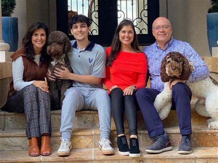 Meet Malik Hooker’s family || his girlfriend, kids, parents, and siblings.