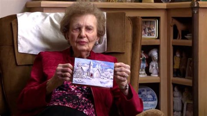 Thousands of American troops' holiday cards are coming from one person: a 96-year-old grandma in Kansas